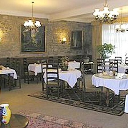 Hotel De Paris Poligny  Ngoại thất bức ảnh